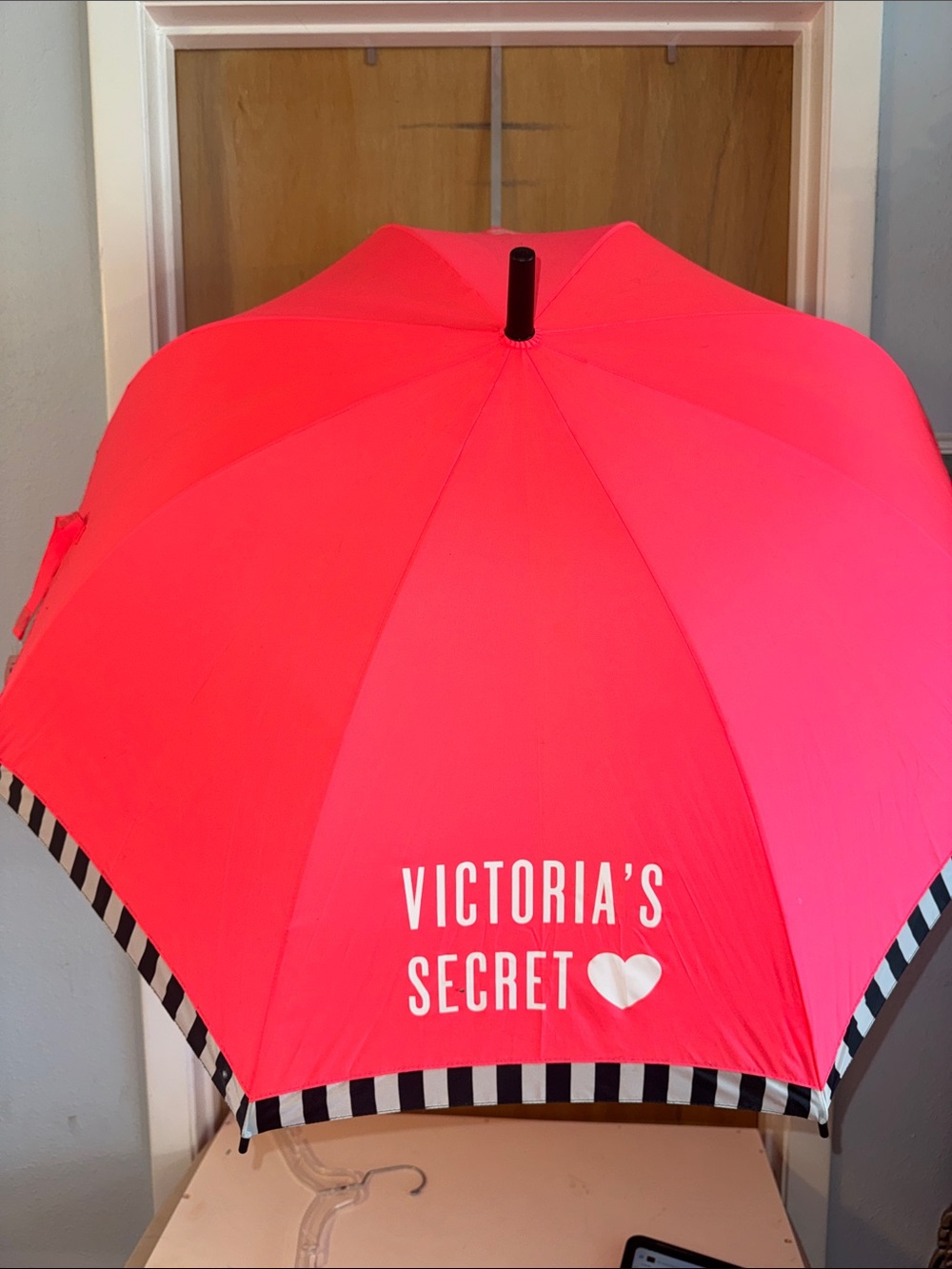 NWT Victoria's Secret Limited Edition Neon Pink Umbrella with Striped Trim